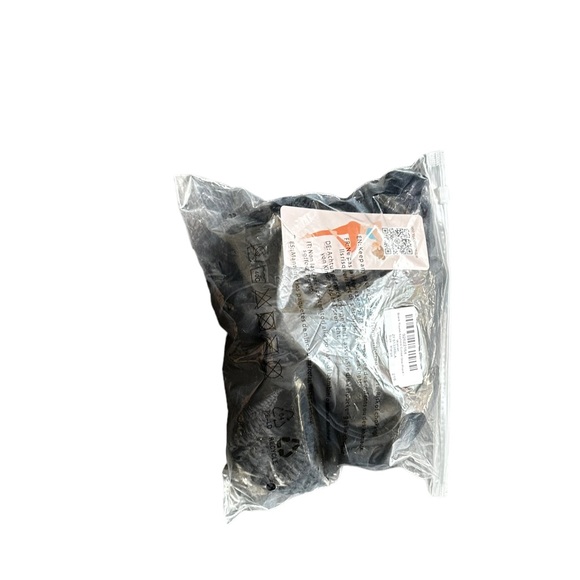 NWT Charmo | Black Round-Keyhole Cutout One-Piece - XL - Picture 7 of 7